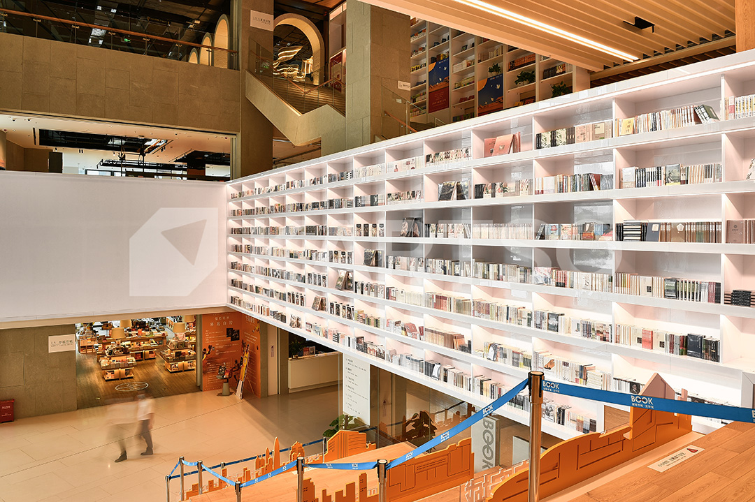 案例 | 龙华图书馆：石材与梦想齐飞，科素板与书香相伴